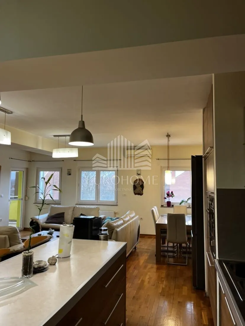 retfala, namješten trosoban stan, lift, garaža, 125m2 - slika 4