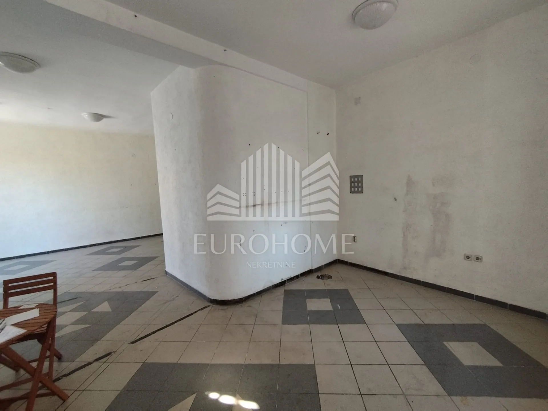šibenik, crnica atraktivni poslovni prostor 68m2 - slika 7
