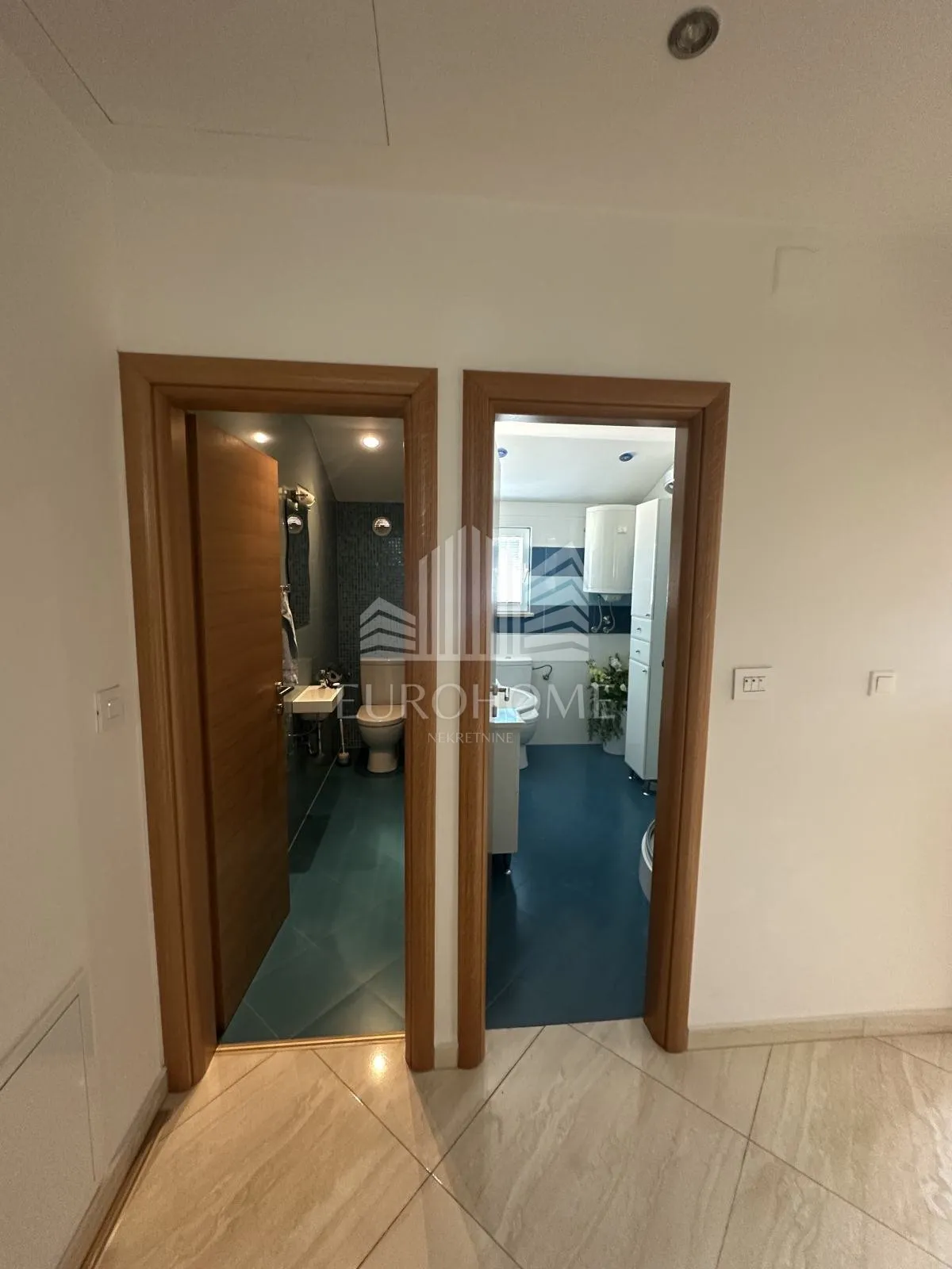 zadar- četverosoban stan,130.00 m2, cjelogodišnji najam - slika 18