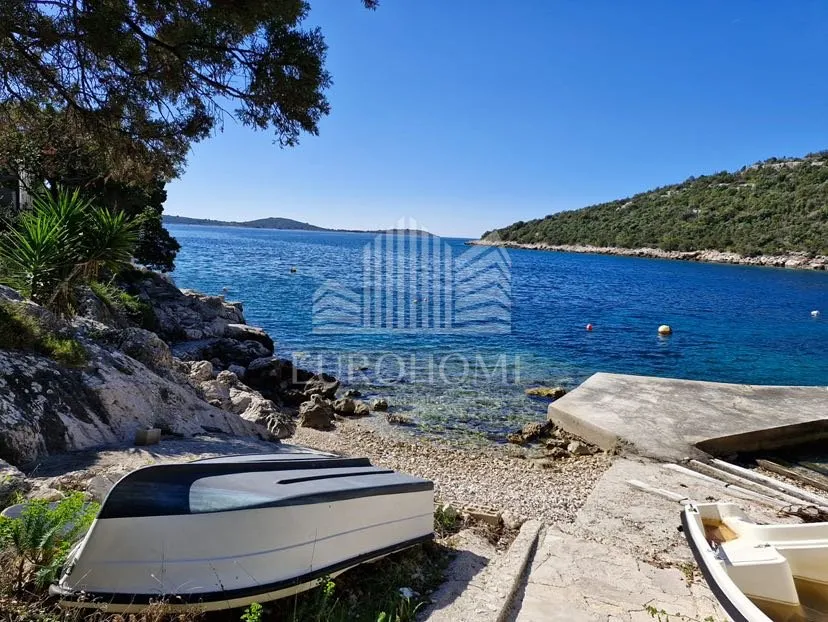 marina, vinišće, projekt za 3 moderne ville s bazenima i pogledom na more - slika 10