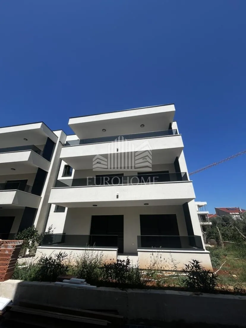 zadar,sukošan, penthouse s krovnom terasom i pogledom na more, 300 m od mora - slika 2