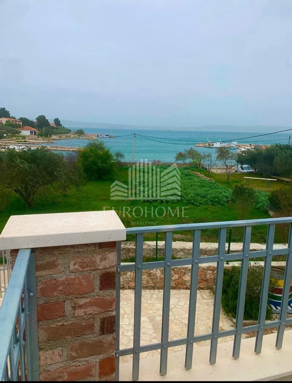 ždrelac, dalmatinska vila s bazenom, prvi red uz more - slika 39