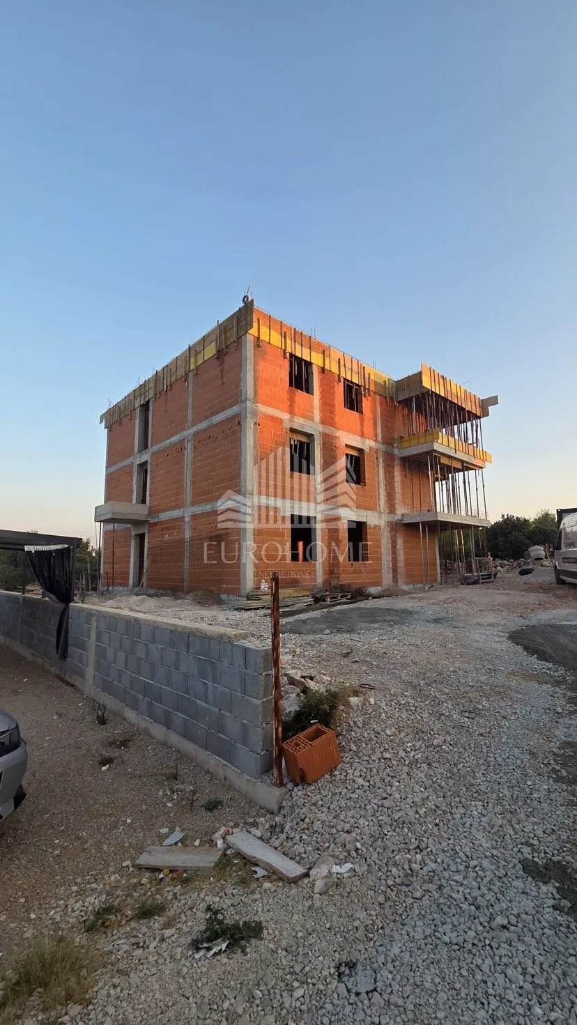 šibenik|novogradnja|top prilika,stan s 2 spavaće sobe,79m2 - slika 2