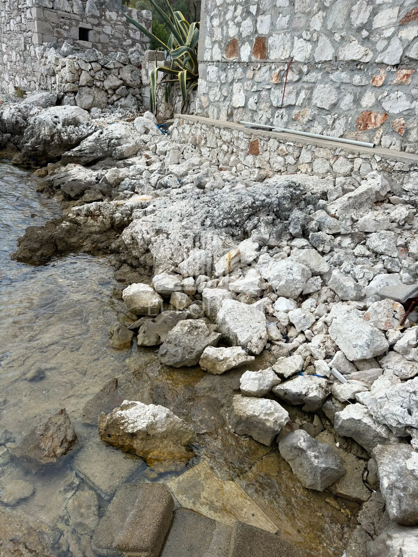 autentična dalmatinska kuća od 66 m2 na otoku žutu – mir, priroda i šarm kornata - slika 12