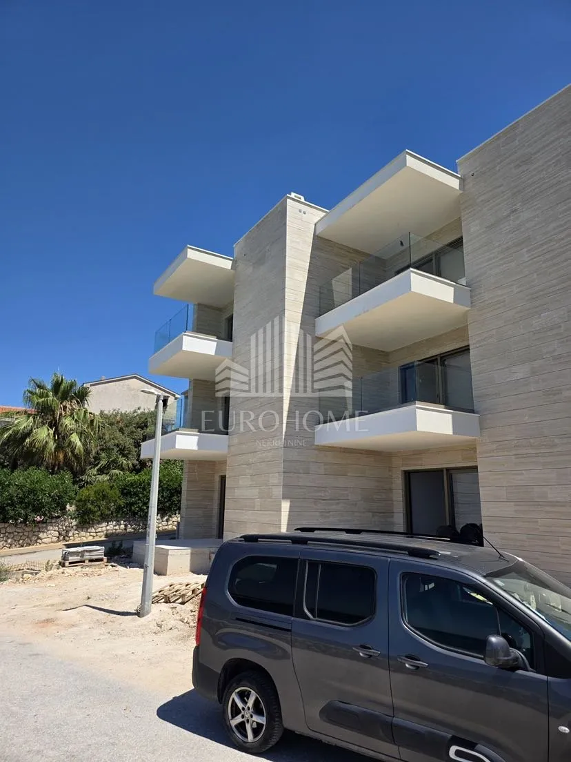 mandre | 48,84 m² | 2-sobni stan | prvi red do mora - slika 6