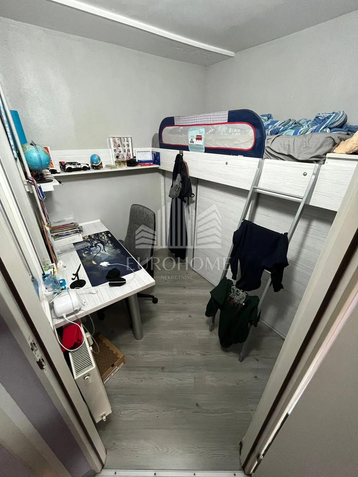 3-soban stan s lođom, sloboština, 56 m2 - slika 6