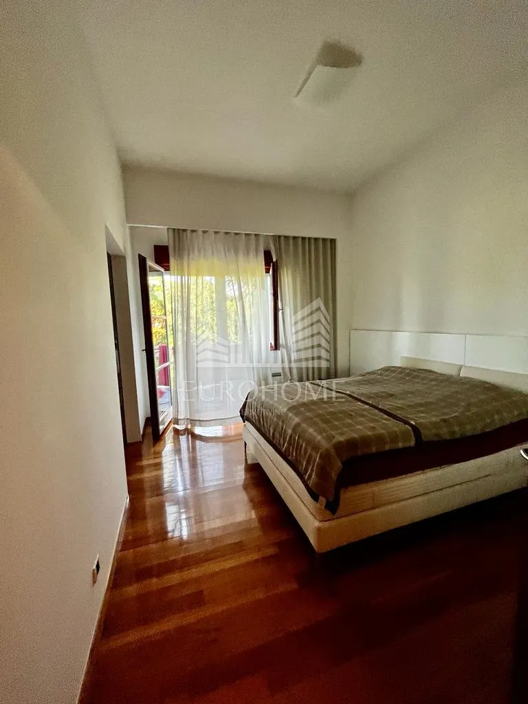 pantovčak, vila sa bazenom, 430m2 - slika 13