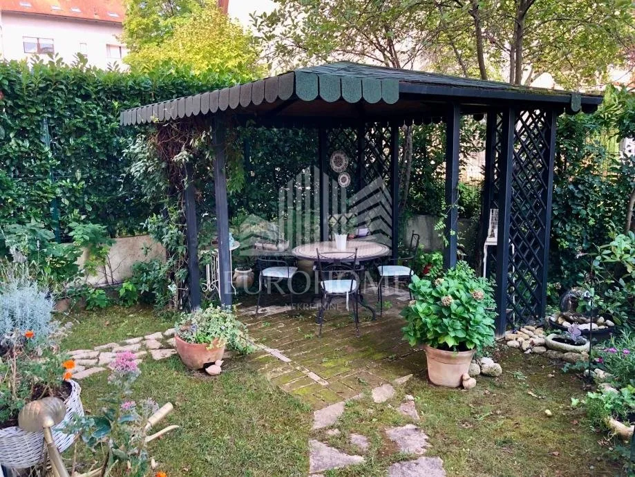 četverosobni stan 135m2, srebrnjak, maksimir - slika 17