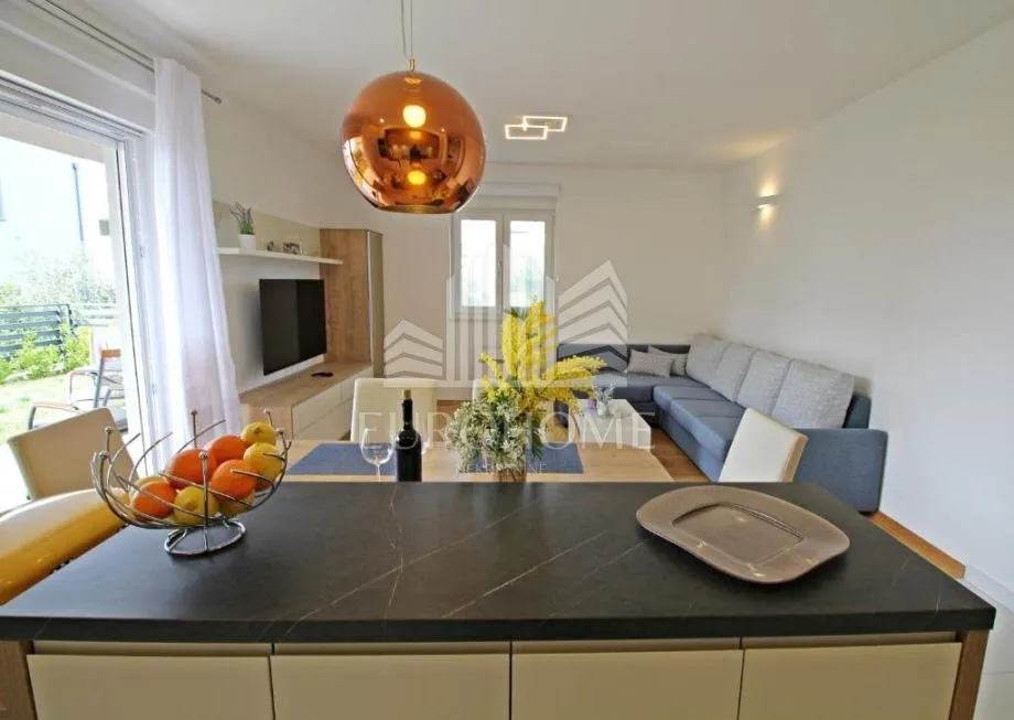 zadar, mocire, komforni stan s vrtom, 45m2 - slika 7