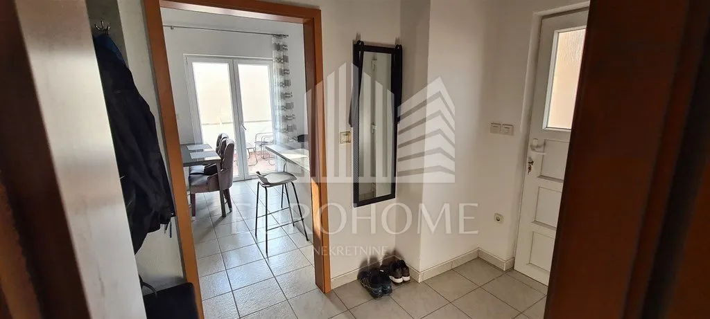 pakoštane, stan 62 m2 sa balkonom +2 parkirna mjestam +ostava 25m2 - slika 7