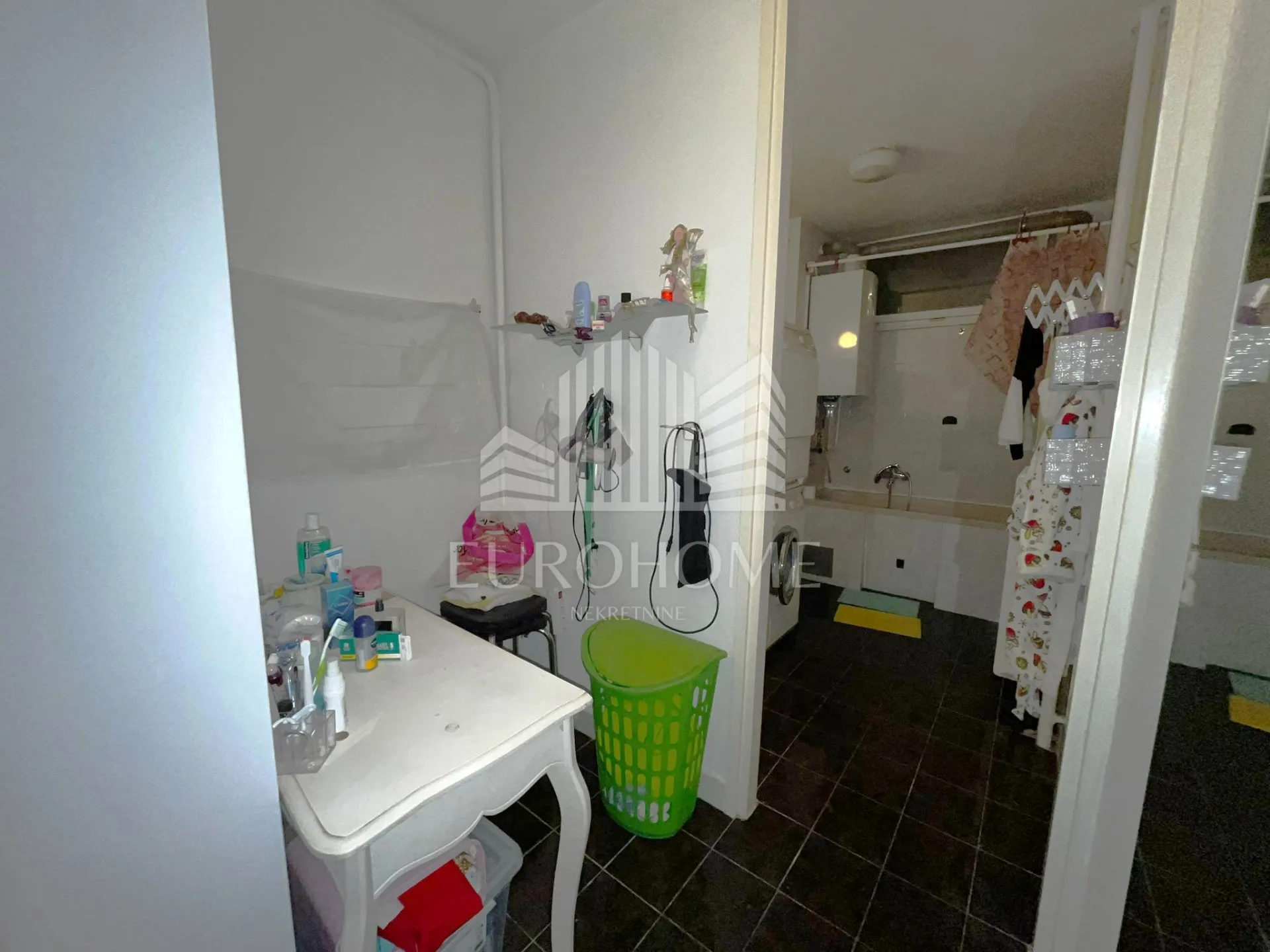 jedinstven četverosoban stan 108m2 - maksimir - - slika 16