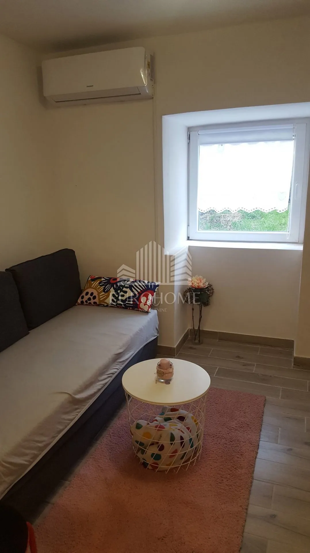 čanićeva, renovirana garsonijera s parkingom, 19 m2 - slika 7