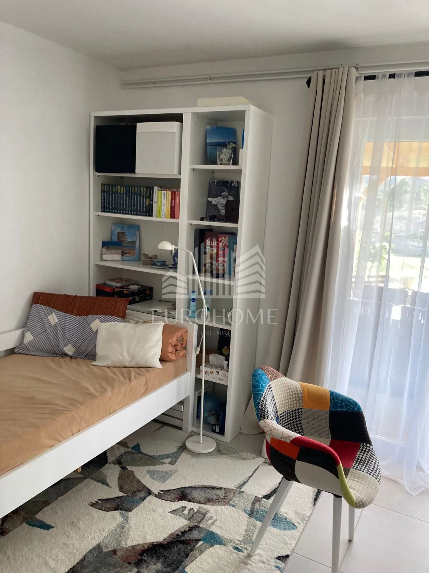 pridraga, novouređena kuća prizemnica,pogled na more,117m2+vrt - slika 8