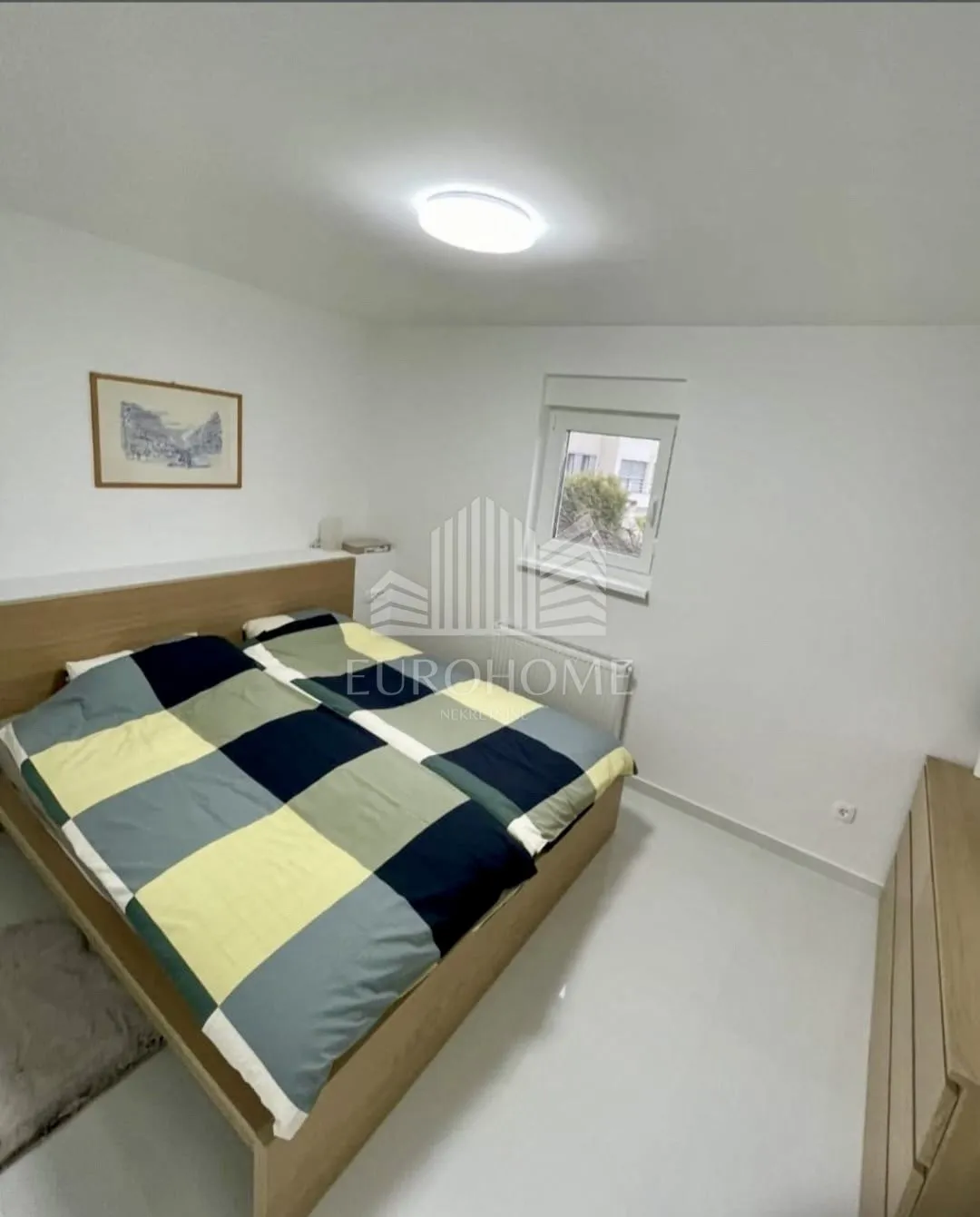 mikulići - kuća na tri etaže 1.607€/m2 - slika 40