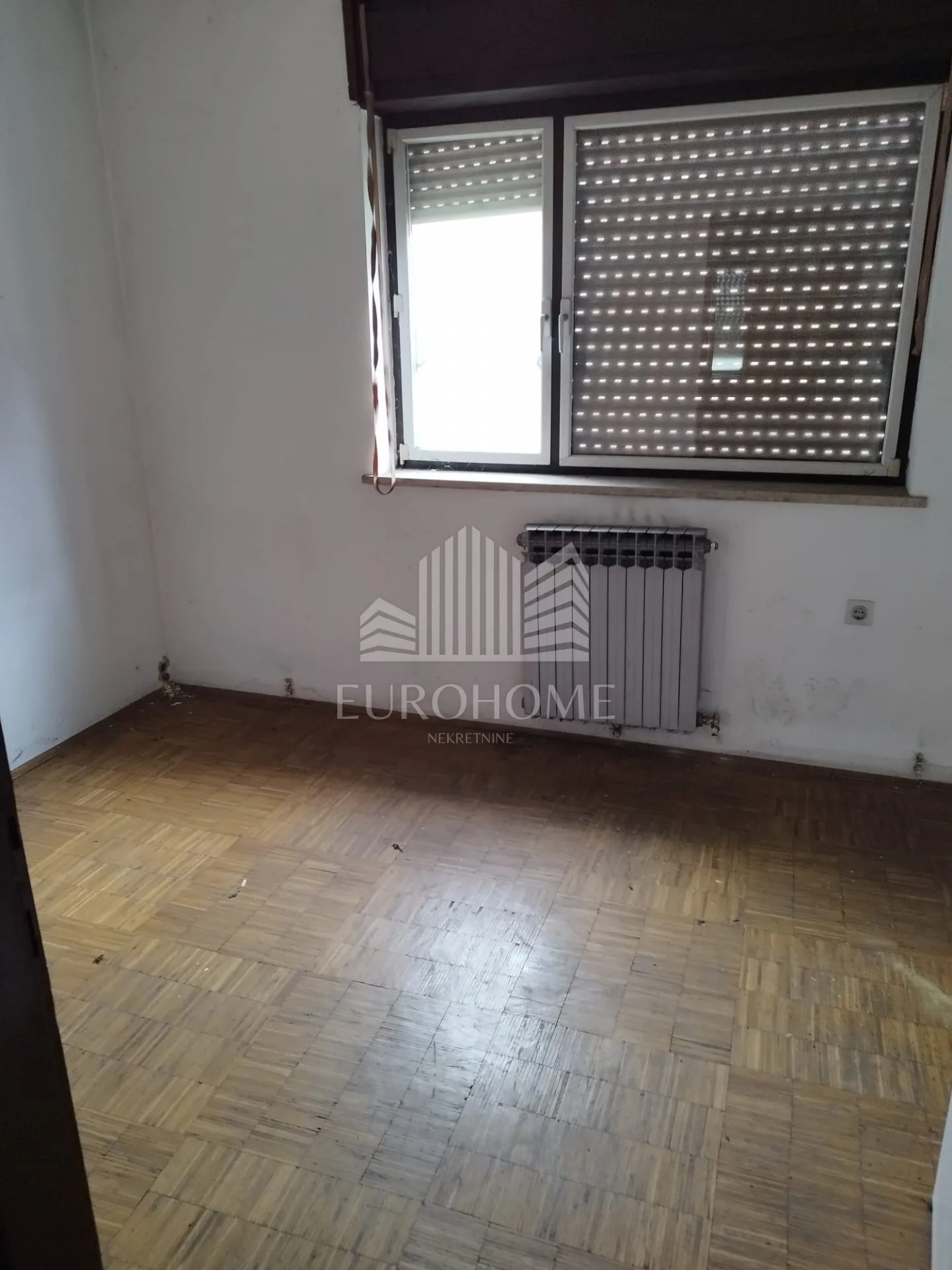 2 kuće, 500m2,1800 brp,zemljište 917 m2 -sesvete,prilika investitorima - slika 10