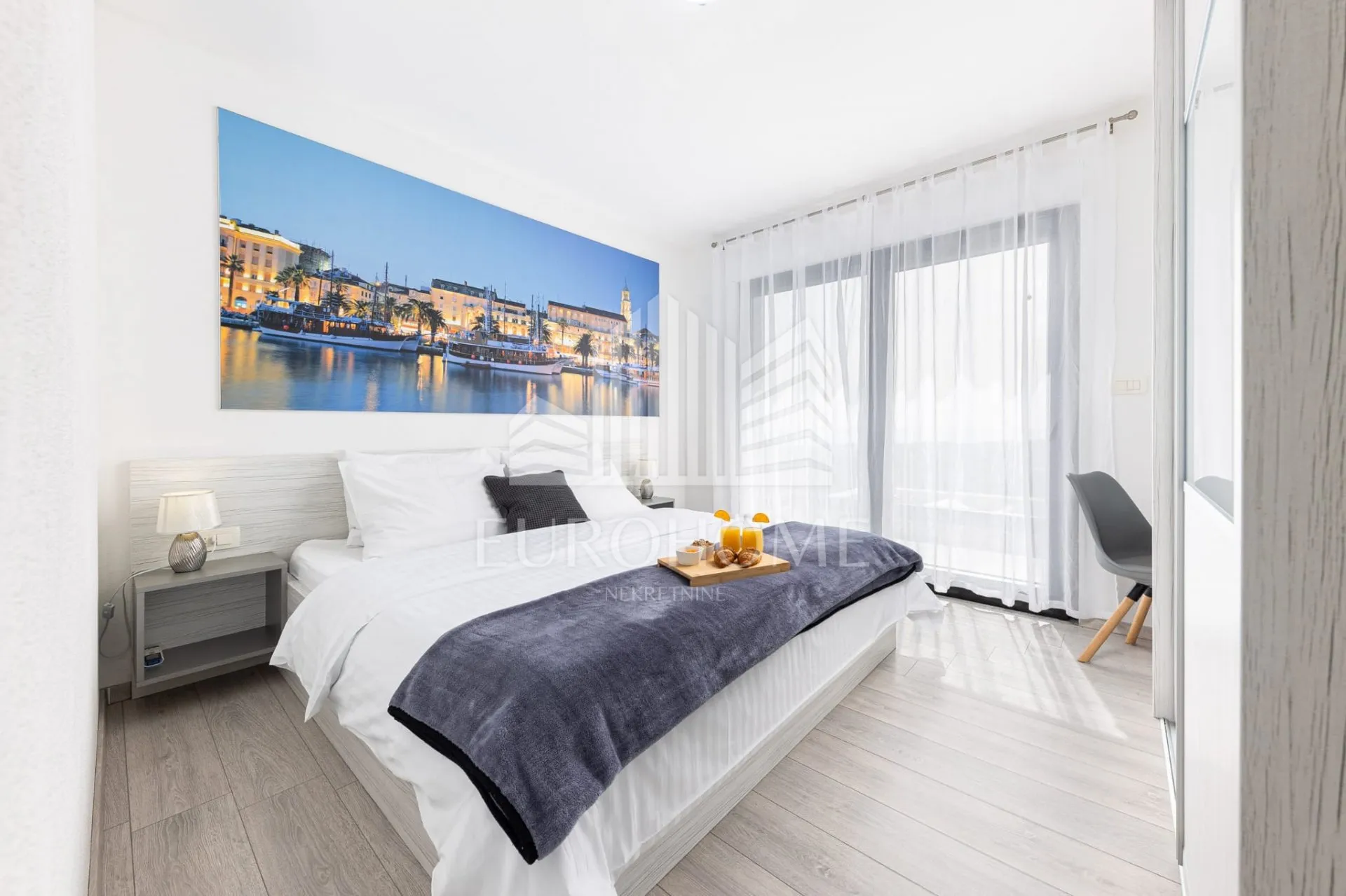 split, impresivna villa, 4 spavaće sobe, 195m2 - slika 11