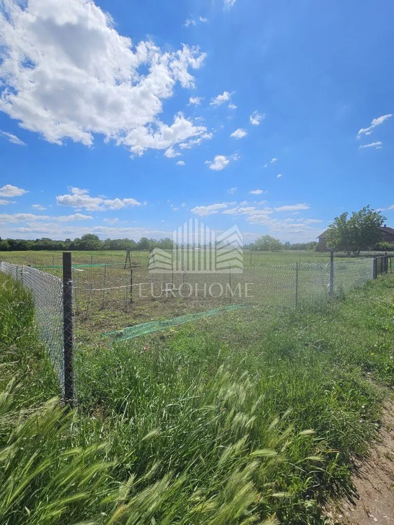 prodaje se zemljište 4061m2,obrezina,velika gorica - slika 1