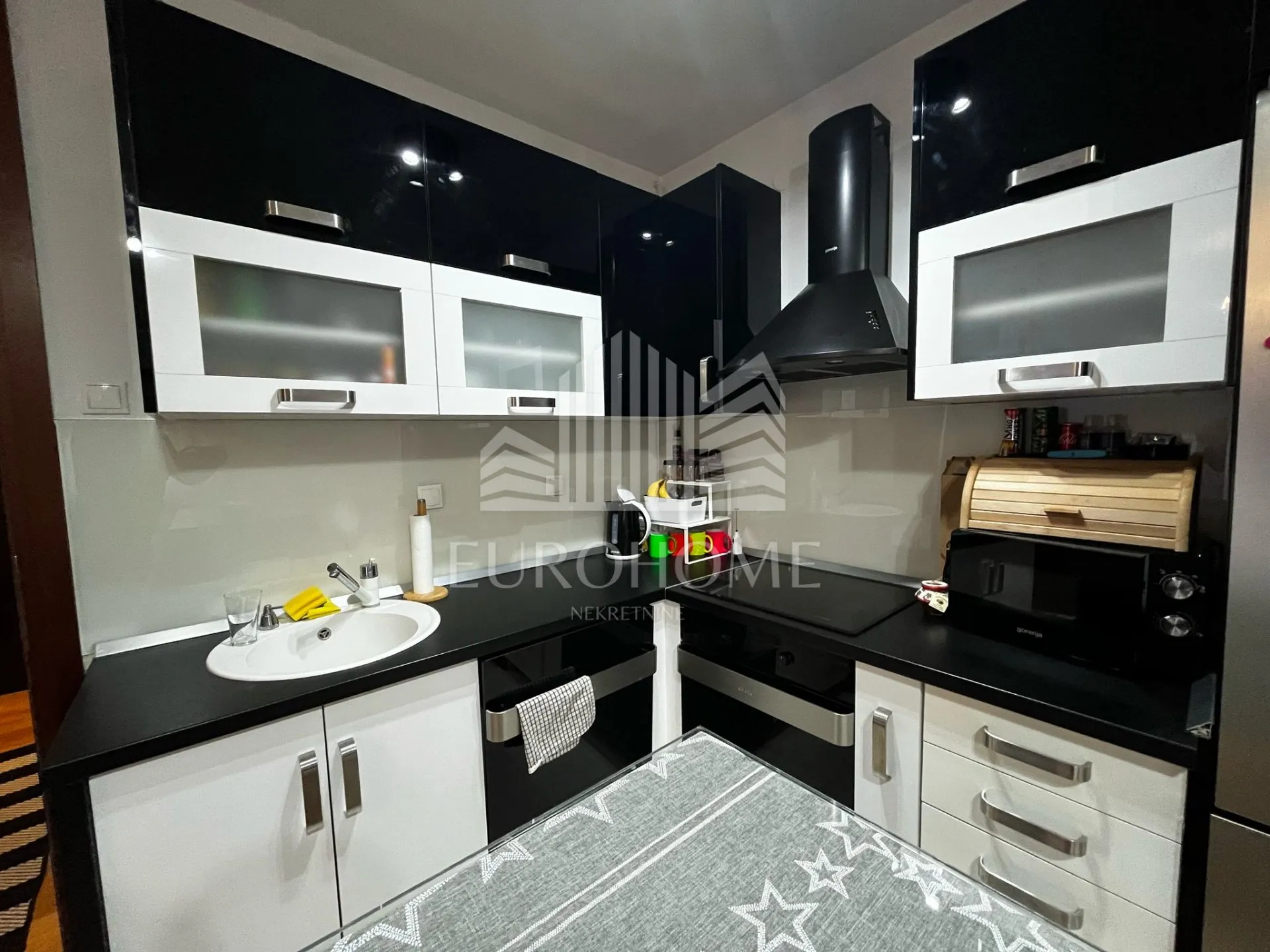moderno namješten 3s penthouse 63m2, 2 lođe, vpm - veliko polje - - slika 5