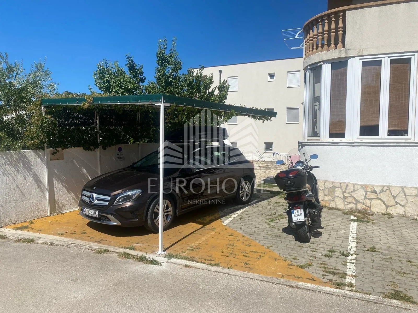 petrčane- šarmantan apartman, vrt, 119m2 - slika 24
