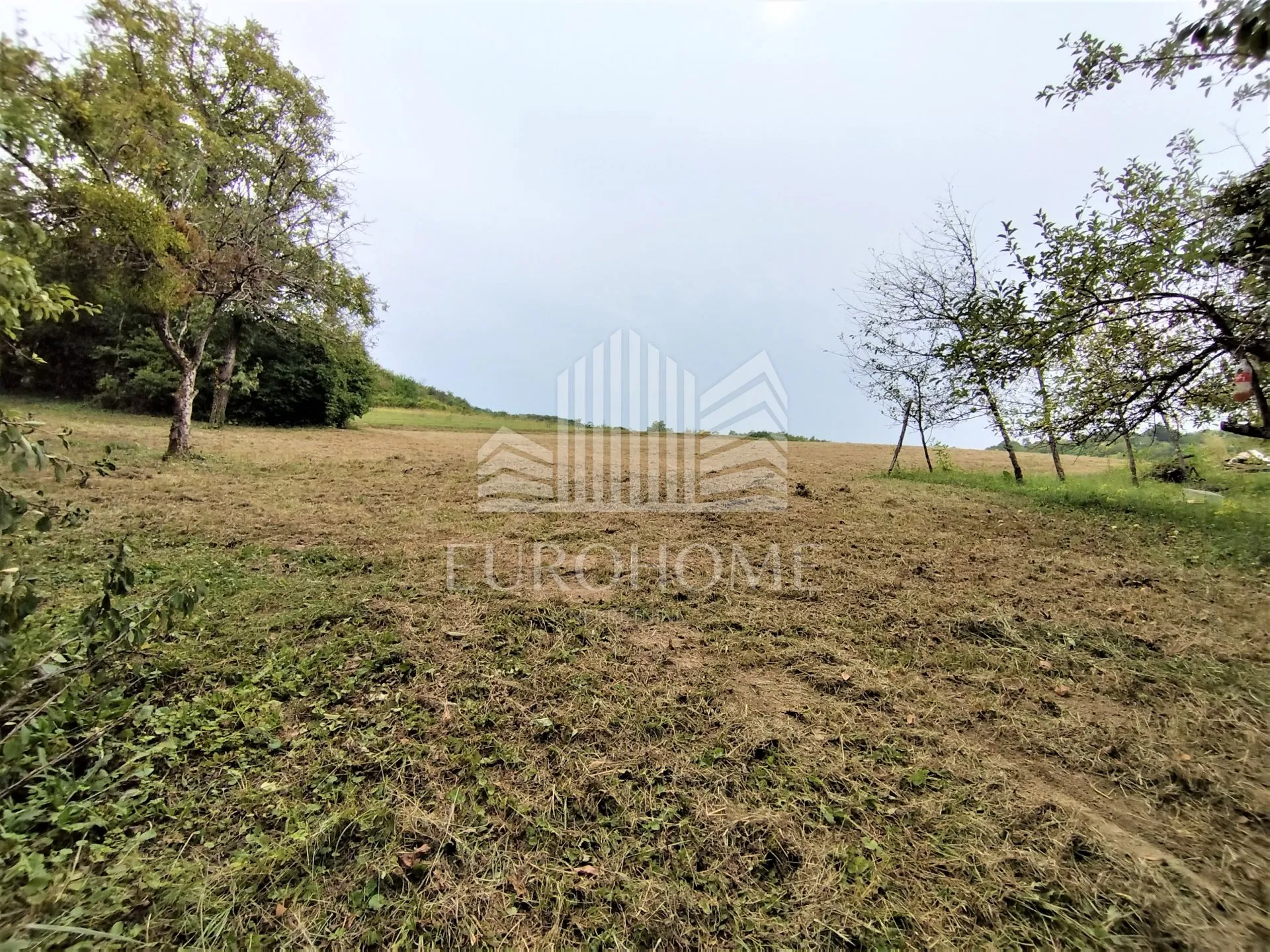 atraktivno građevinsko zemljište, 5300 m2 - slika 10