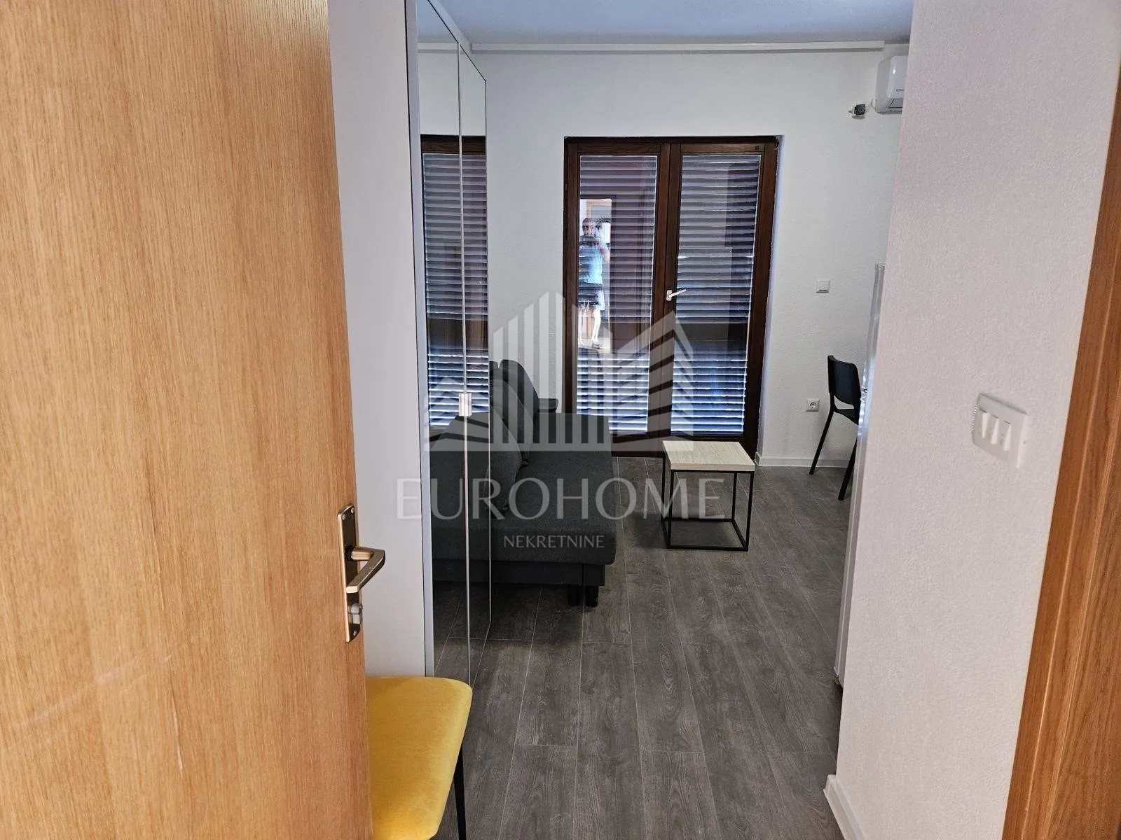seget vranjica- 3 apartmanske jedinice u jednoj, 80m2 - slika 11