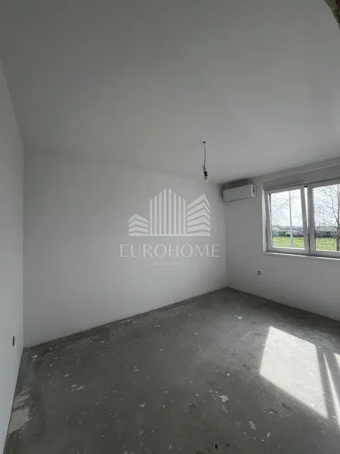 osijek, novogradnja, uske njive, 2800€ - slika 7