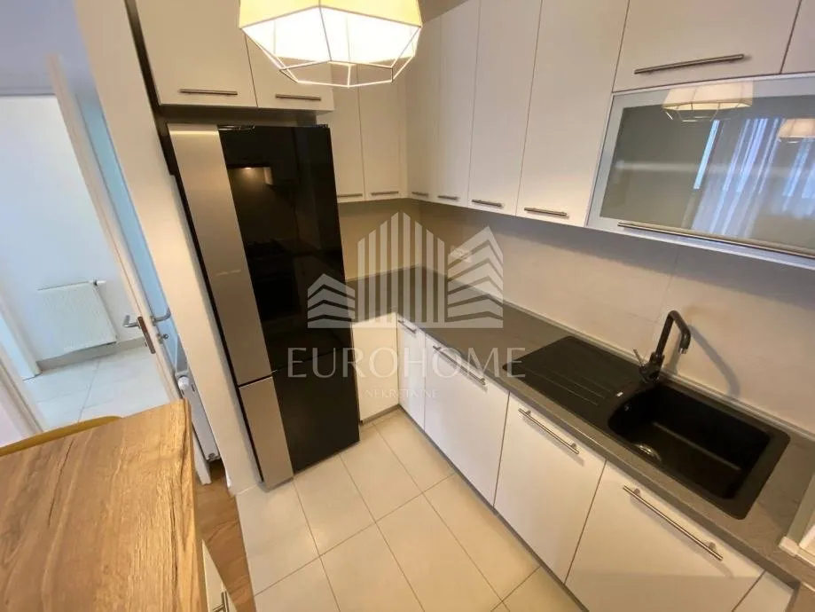 dvosoban stan 49 m² – savica, novija zgrada + parkirno mjesto - slika 8