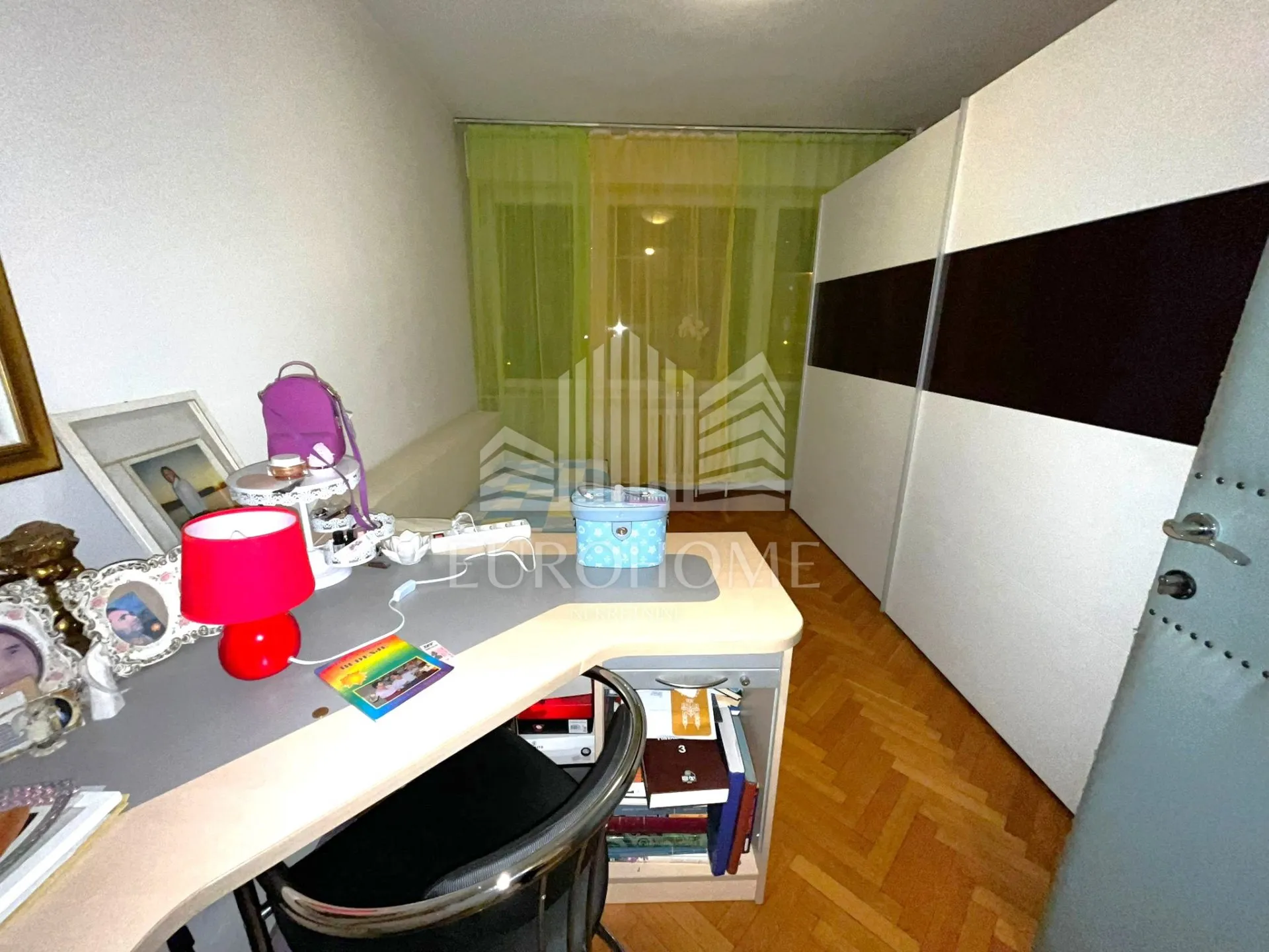 jedinstven četverosoban stan 108m2 - maksimir - - slika 7