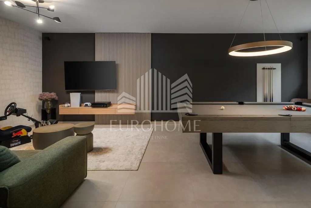 split, podstrana, luxury villa for rent from 1.11.2026. - slika 9