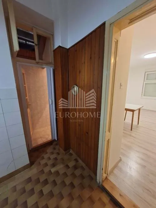 šenoina, jednosoban stan, 32 m2 - slika 2