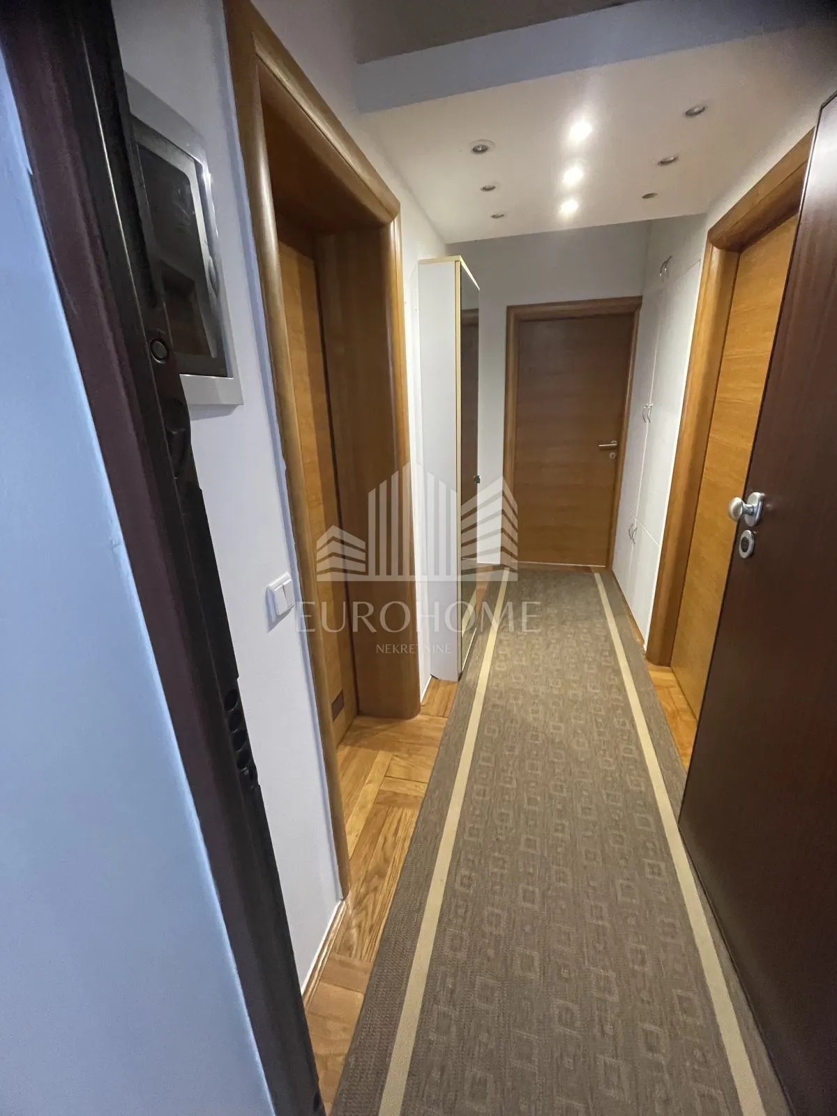 četverosoban stan s vrtom i 2 pm, dugave 98,94 m2 - slika 12