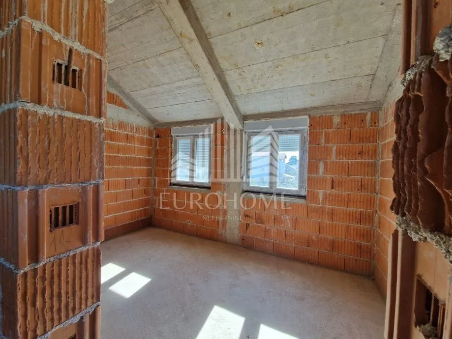 roh-bau kuća, tkon, otok pašman, 135 m2 - slika 7
