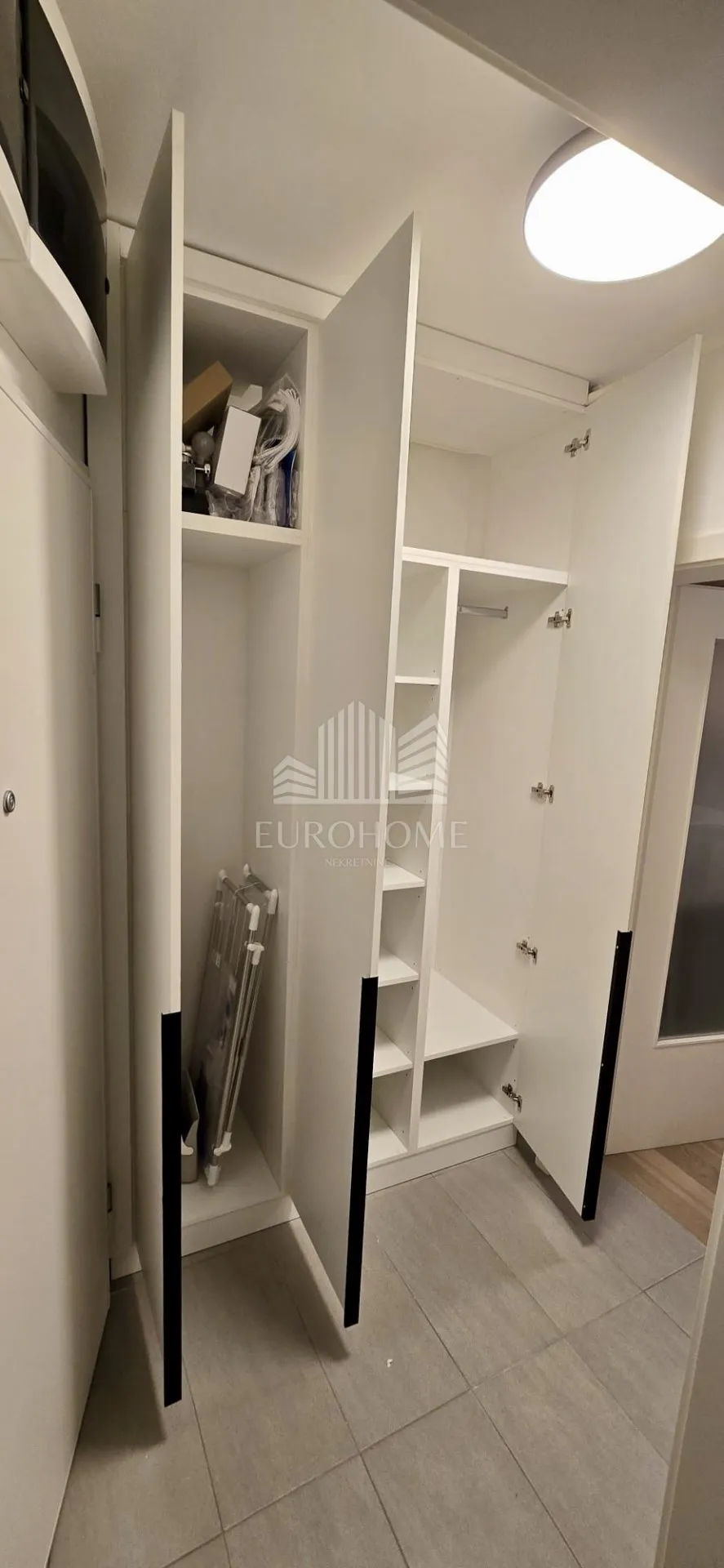 najam-vukomerec, dvosoban stan-garaža - slika 12