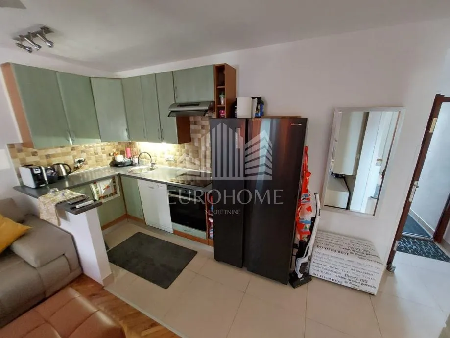 renovirani 2s stan, 50 m2, njivice-krk - slika 3