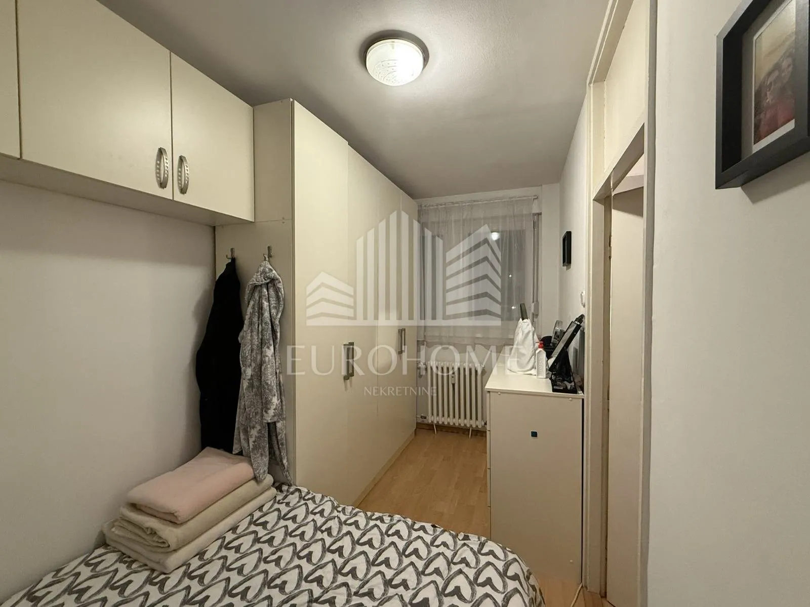 trosoban stan srednjaci 62 m² potpuno namješten - slika 6