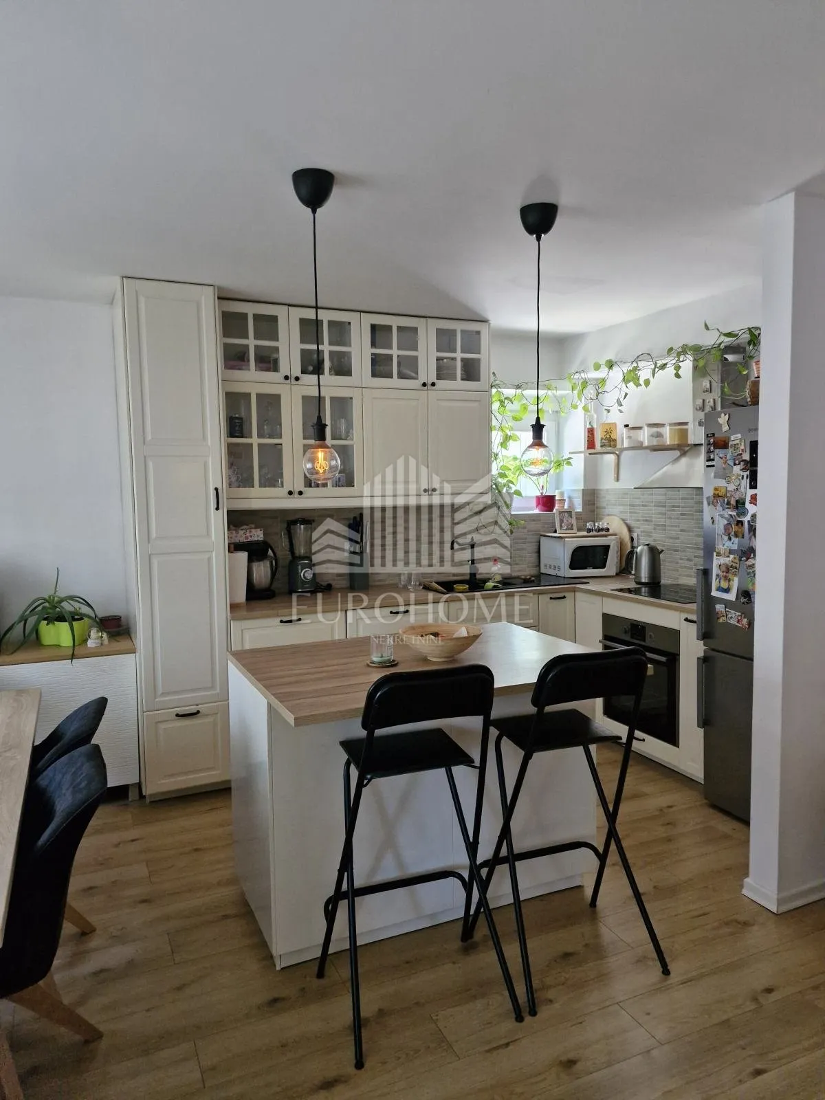 moderan 3-soban stan za najam u trnskom 60 m² - slika 5