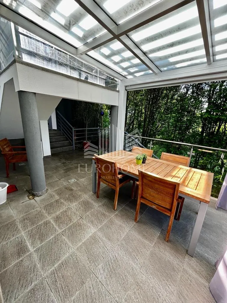 pantovčak, vila sa bazenom, 430m2 - slika 26