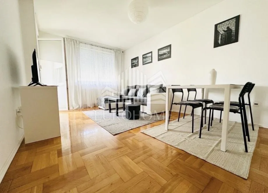 lanište-dvosoban stan s loggiom, garaža 57,65m2 - slika 2