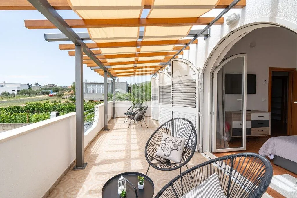 split, villa za najam, kaštel novi (21.10.2026. – 1.5.2027.) - slika 4