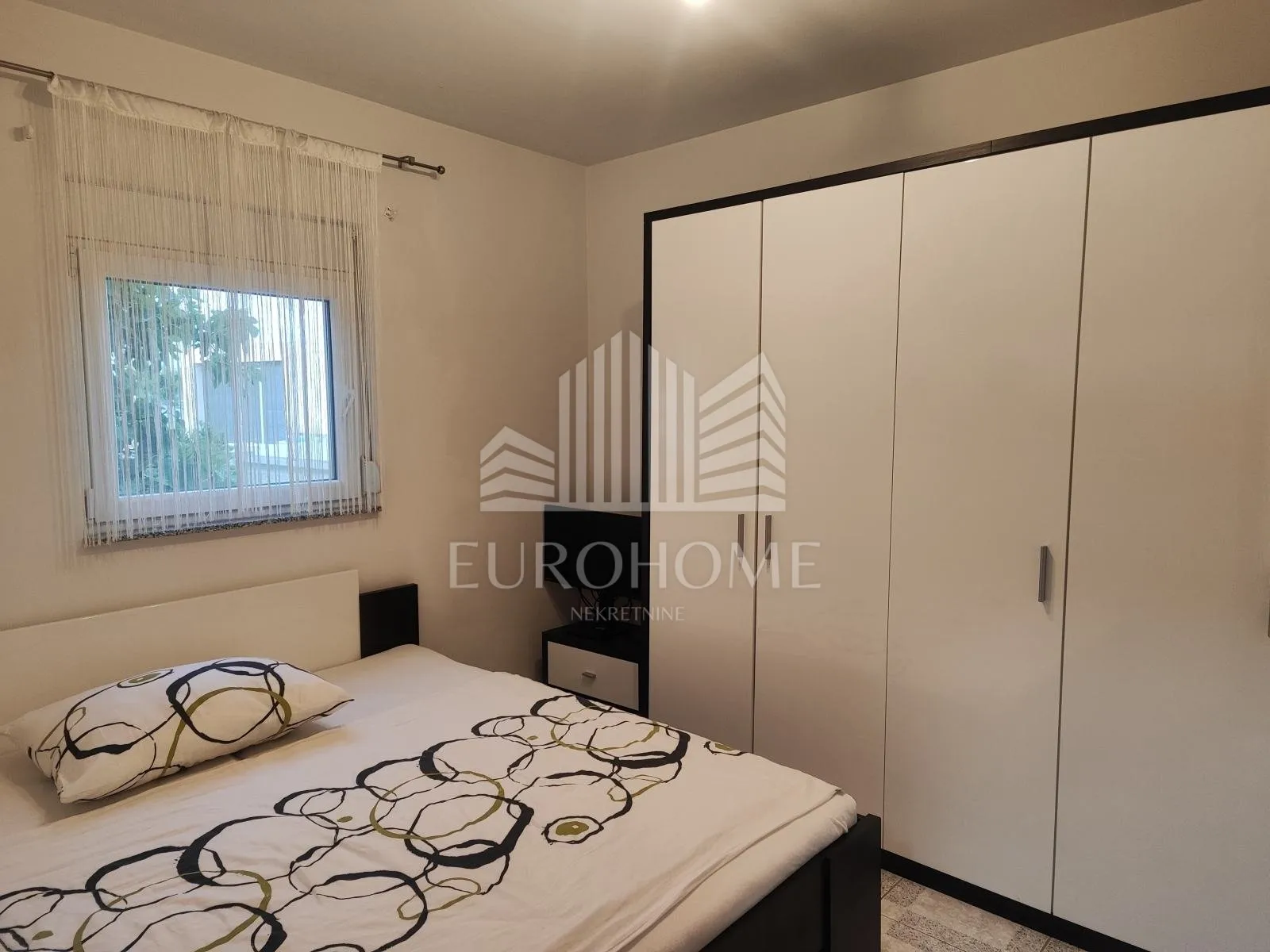 zadar- vir- samostojeća katnica, 200m2 - slika 11