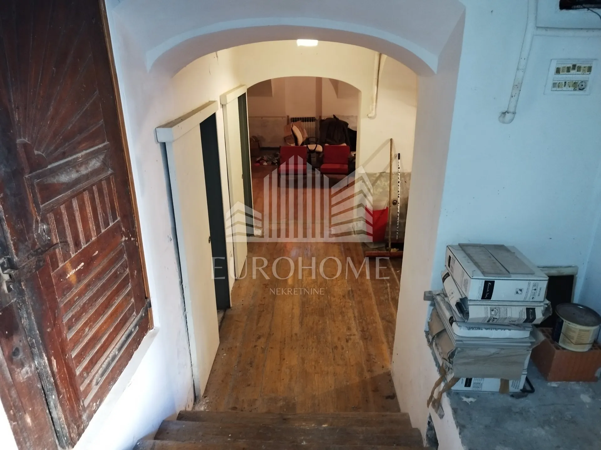 stan 35m2, veliki podrumski prostor75m2 u novoj vesi(medveščak) - slika 8