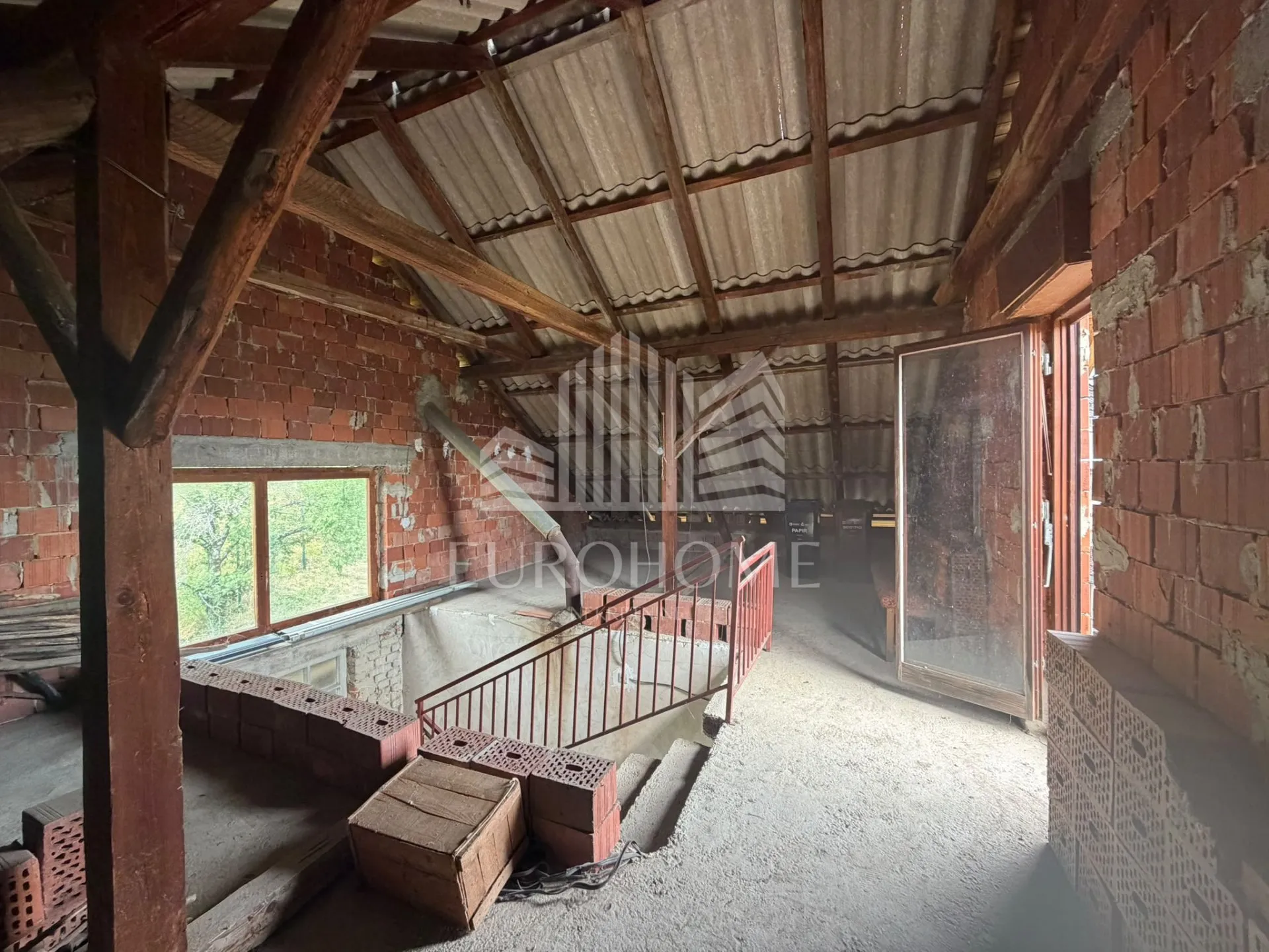 top lokacija! dvije kuće, 1.350 m², otvoren pogled na zagreb - slika 10