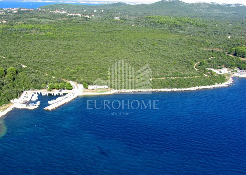 ugljan-ugljan zemljište za zdrastveni turizam - slika 2