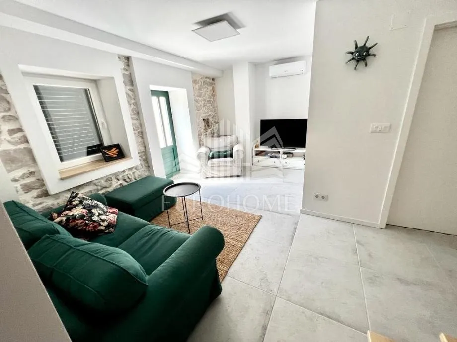 PRILIKA ! Novouređena kamena kuća, Veli Iž, 125,00 m2 - Veli Iž, Zadar