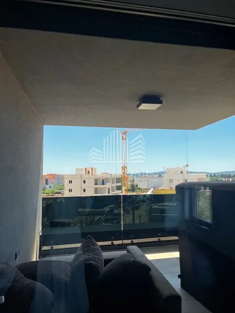 zadar, prvoklasna novogradnja, lift, penthouse 106m2 - slika 10