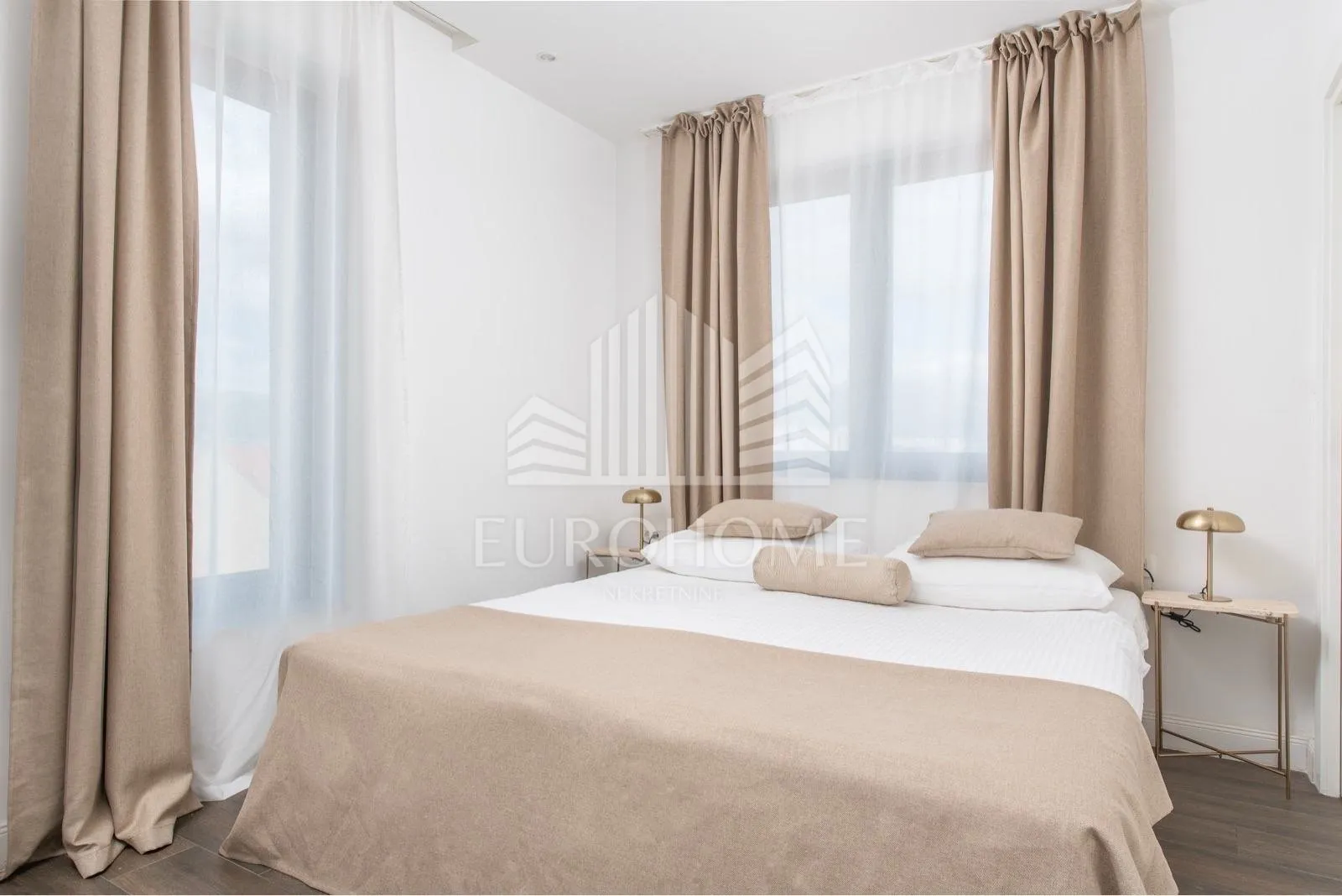 split, kman, vrhunska prilika, luksuzan hotel sa 15 jedinica, 450m2 - slika 36