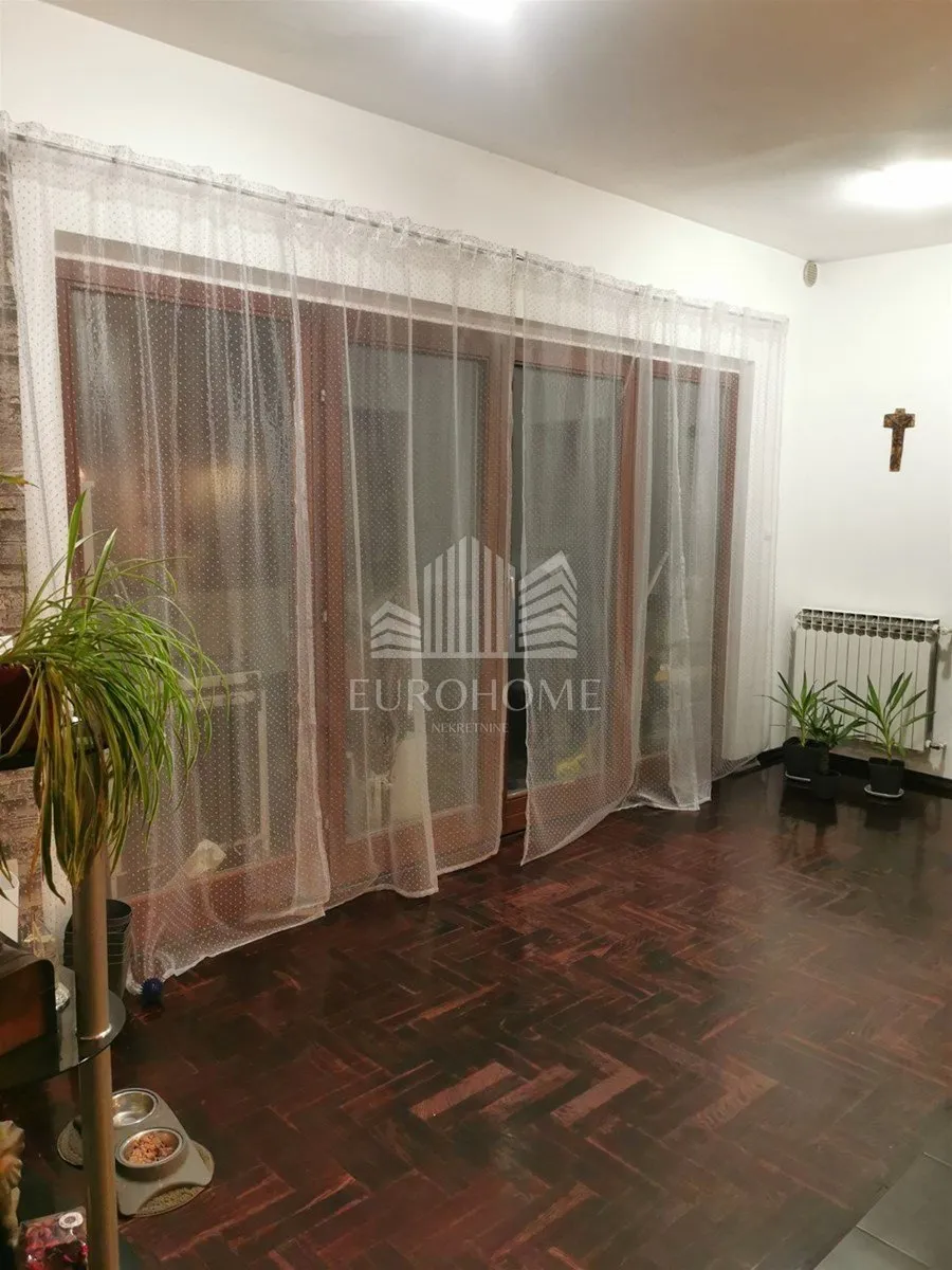 6s stan 190 m2 - stenjevec 2630€/m2 - slika 12