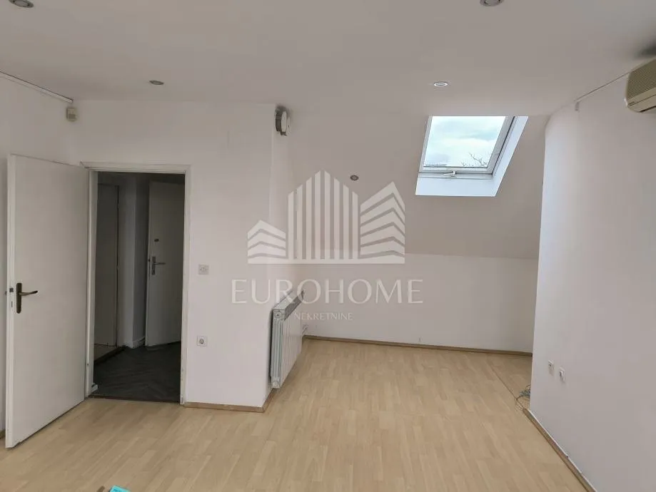 poslovni prostor površine 421m2 - trnje - - slika 4