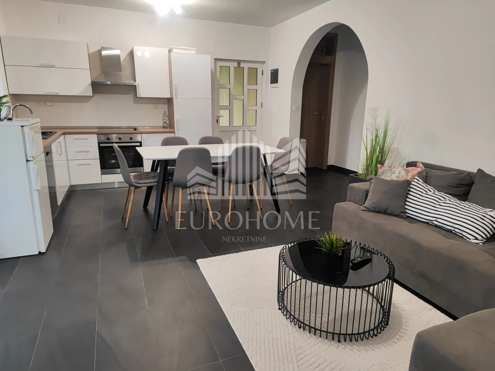 zadar- vir- samostojeća katnica, 200m2 - slika 7