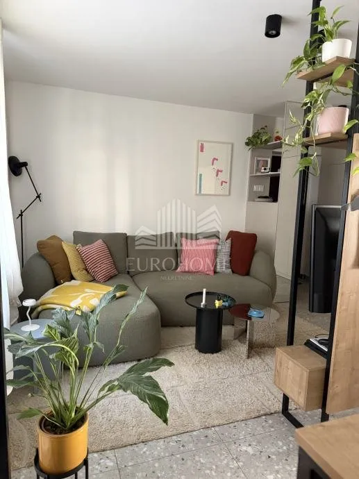 dvosobni stan 51m2, čerinina, maksimir - slika 2